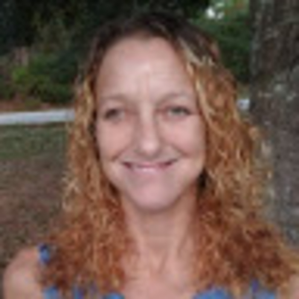 Meet your Posher, Carrie